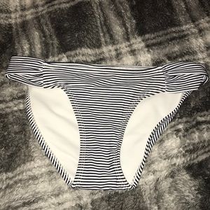 Black/White Striped Bikini Bottoms (NEVER WORN)
